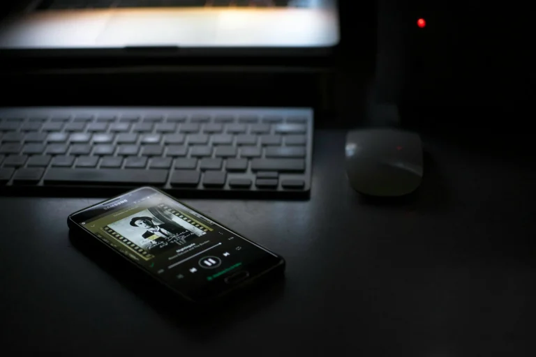 fabio alves ubnfuip w7i unsplash